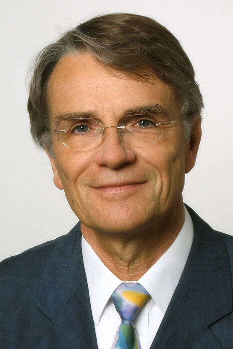 Foto (Universität Paderborn): Prof. Dr. Frank Göttmann  
