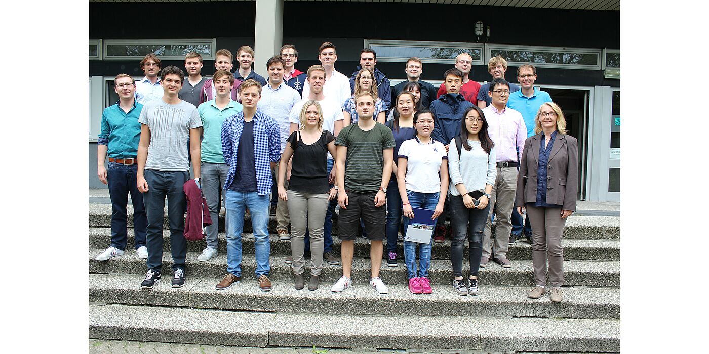 Foto (Universität Paderborn): Stipendiaten, mb-cn-Teilnehmer und ihre Betreuer