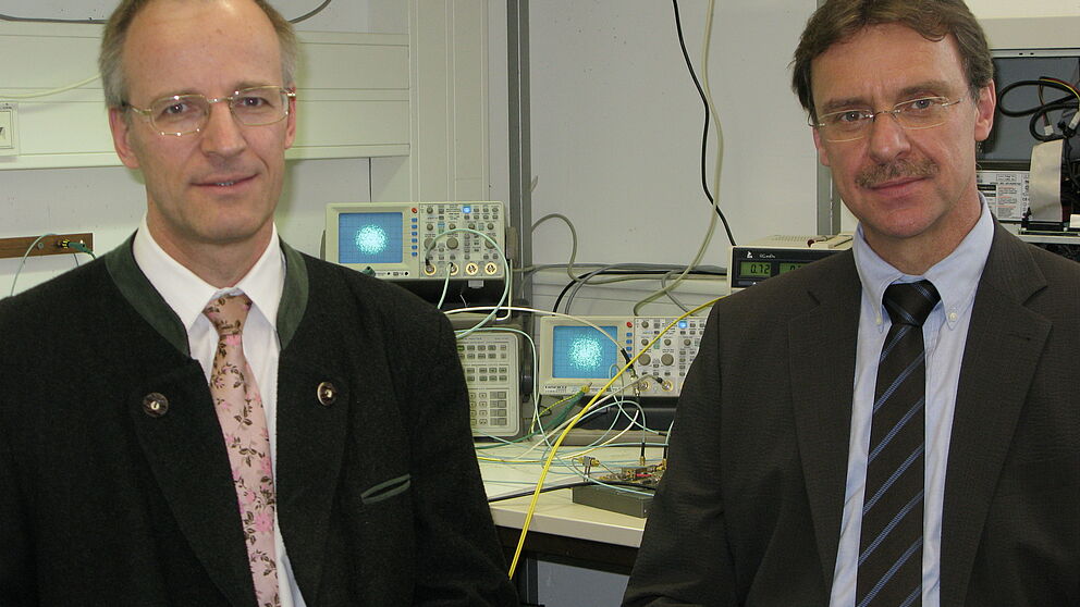Foto: Prof. Dr.-Ing. Noé und Prof. Dr.-Ing. Rückert