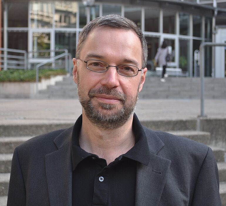 Foto (Universität Paderborn): Prof. Dr. Norbert Otto Eke geht als Visiting Professor in die USA.