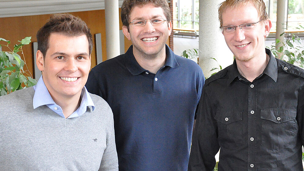 Foto (Universität Paderborn, Nadija Pejic): Ihr Spezialgebiet sind Agenten: (von links) Thomas Kemmerich, Michael Baumann und Markus Eberling.