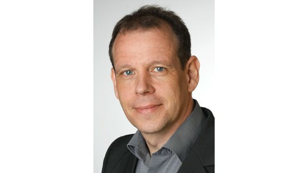Foto (Universität Paderborn): Prof. Dr. Guido Schryen forscht und lehrt zu „Management Information Systems and Operations Research“ an der Universität Paderborn im Department Wirtschaftsinformatik.