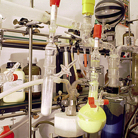 Versuchsaufbau im Department Chemie der Fakultät für Naturwissenschaften