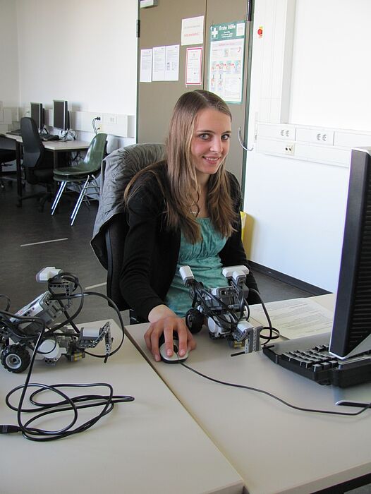Foto: Simone Rudolph, Teilnehmerin im Informatik-Workshop „Lego-Mindstorm“.