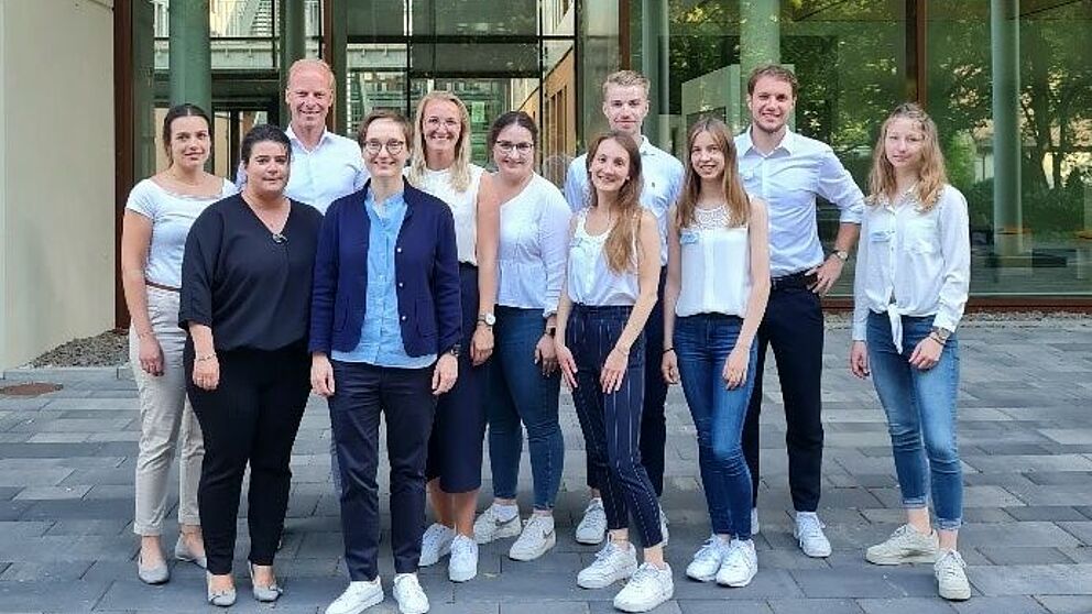 Die Teilnehmerinnen des „Capstone Course" im Juli 2023. 