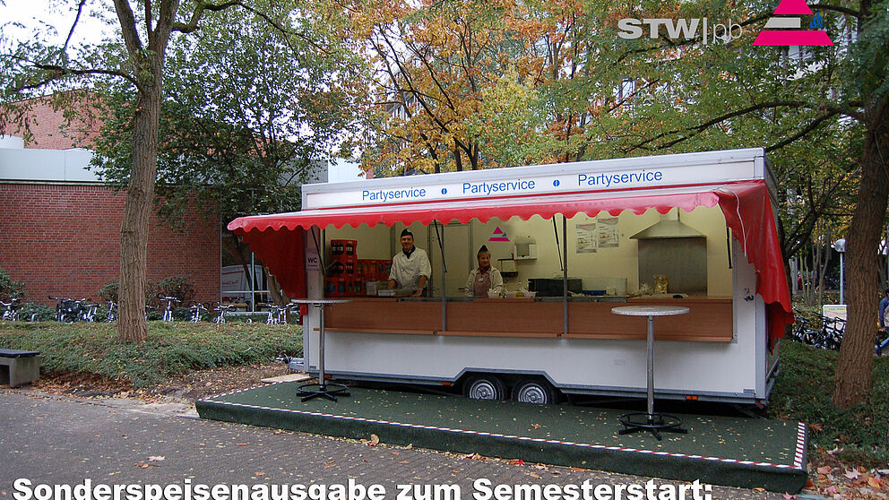 Abbildung: Grillwagen beim Auditorium maximum