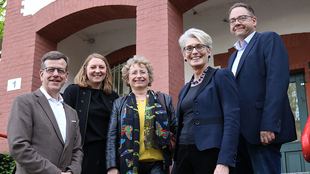 Foto (Universität Paderborn, Alexandra Dickhoff): Gruppenbild
