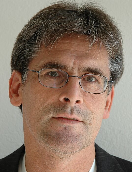 Foto: Dr. Dietmar Haubfleisch, Direktor der Universitätsbibliothek Paderborn