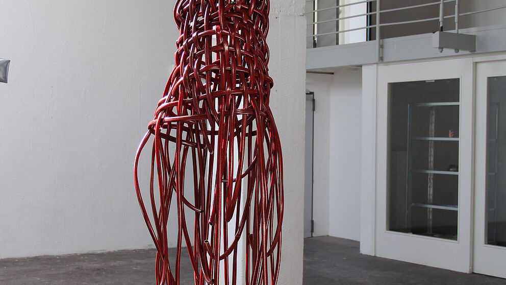 Abbildung: Skulpturales Werk von Cynthia Arnold