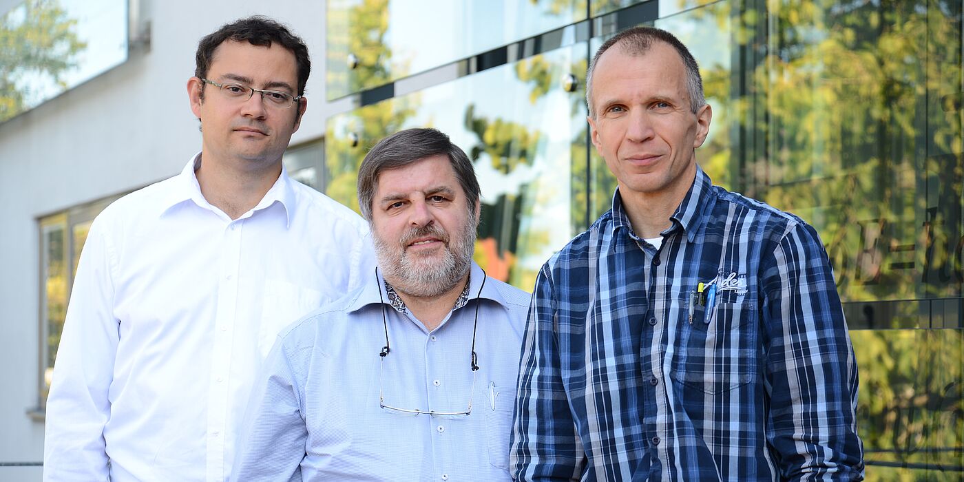 Foto (Universität Paderborn): Die Ausrichter des Deutschen MBE-Workshops 2015: Prof. Cedrik Meier, Prof. Donat As, Prof. Dirk Reuter (v. l.).