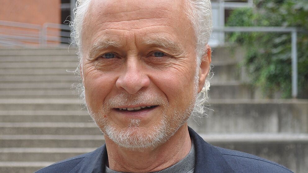 Foto (Universität Paderborn): Prof. Dr.-Ing Hans-Joachim Warnecke