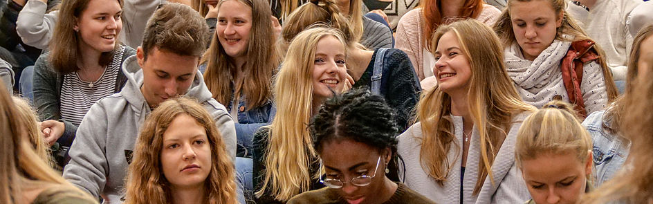 Mit der Vorlesungszeit beginnt für viele Studierende der Unialltag – die Erstsemester starten in einen neuen Lebensabschnitt.