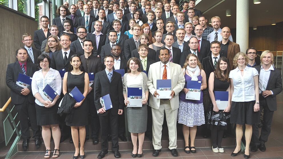 Foto: Die Absolventen aus dem Jahr 2012