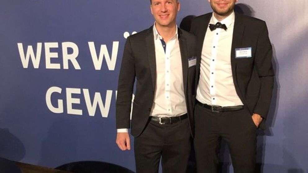 Foto: Als Wachstumssieger ausgezeichnet – StudyHelp-Gründer Carlo Oberkönig und Daniel Weiner.