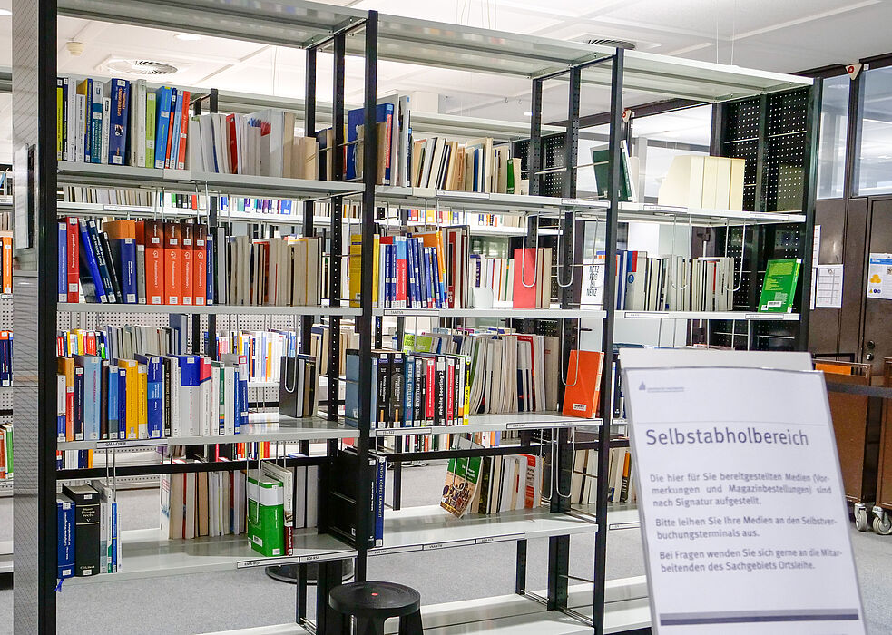 Universitätsbibliothek Paderborn eröffnet Selbstabholbereich