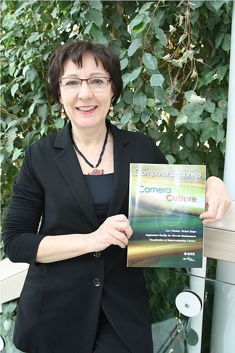 Foto (Universität Paderborn, Katharina Bätz): Prof. Dr. Gitta Domik ist nun Mitglied der "Computer Graphics and Applications", der größten wissenschaftlichen Fachzeitschrift für Computergrafik.
