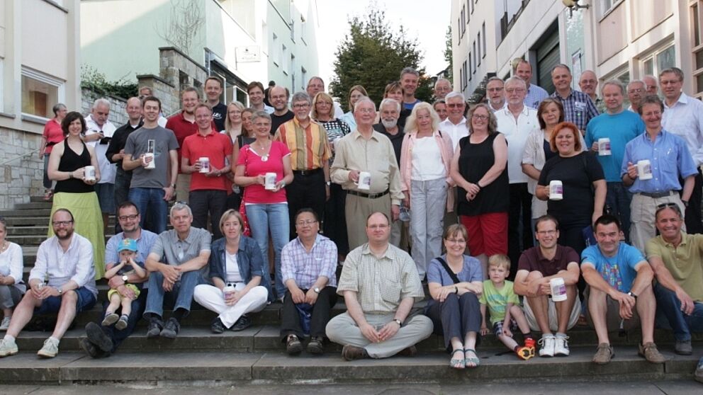 Foto (Universität Paderborn, Julie Pieper): Beim Libori-Treffen 2014 trafen sich ehemalige Studierende und Lehrende.