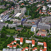 Luftbild Campus der Universität Paderborn, 22. Mai 2012 (Ansicht von Süden)