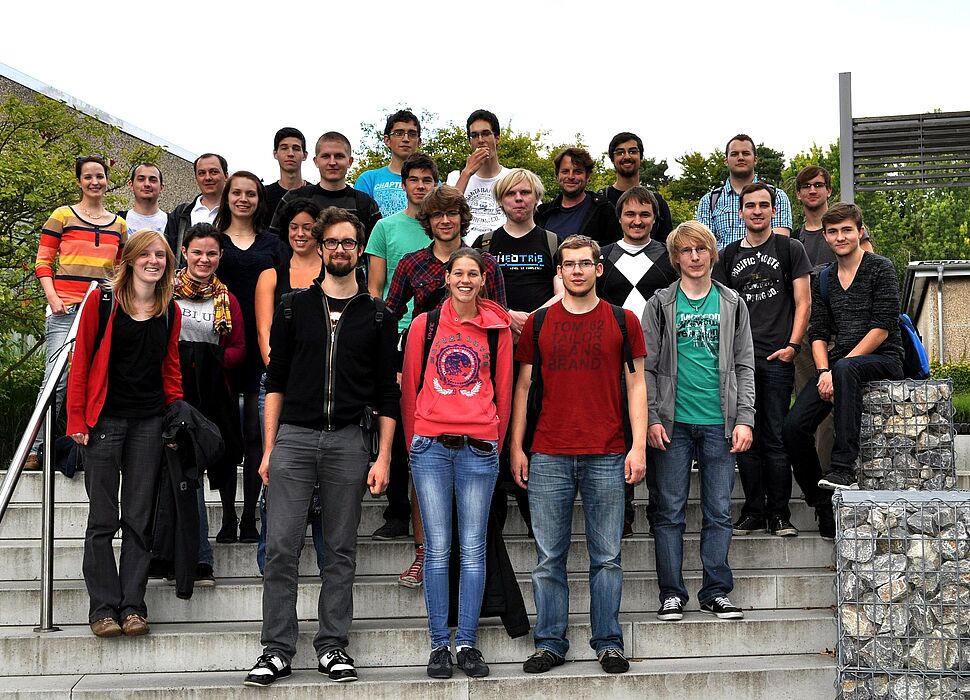 Foto 1: Viel Neues erfuhren die Teilnehmenden der Physik-Akademie bei ihrem Besuch in der Physikalisch-Technischen Bundesanstalt.
