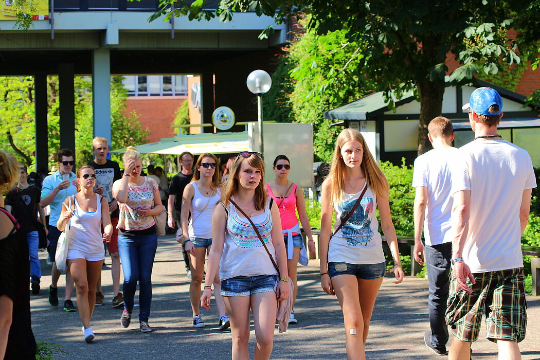 Foto (Universität Paderborn, Patrick Kleibold): AStA-Sommerfestival 2013.