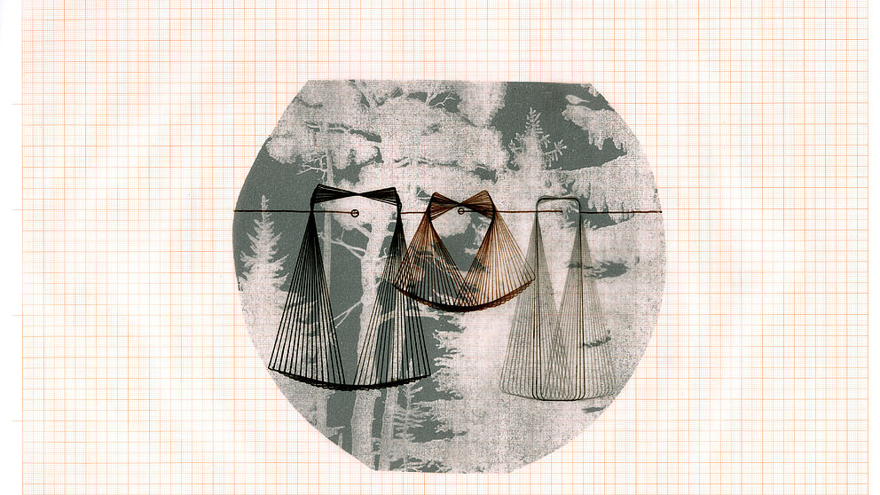 Abbildung: Drei Wäschestücke, Bleistift und Tusche auf Papier, 3-lagig, 30 x 40 cm, 2012