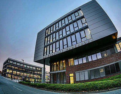 Haupteingang Universität Paderborn