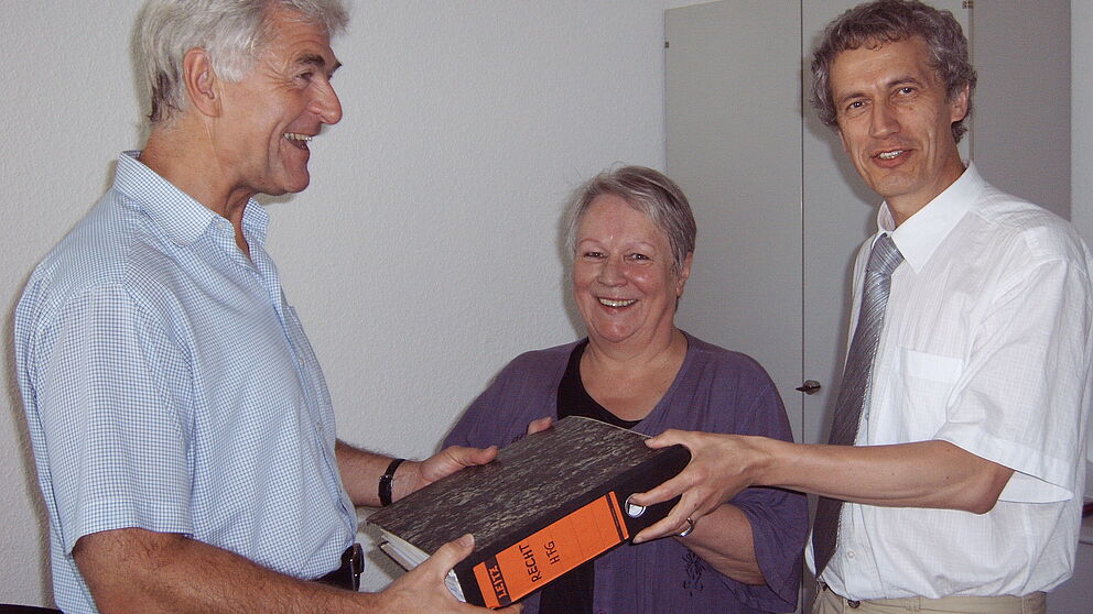 Foto (v. li.): Dr. Diethard Kuhne, Benedikte Winterstein und Matthias Neu