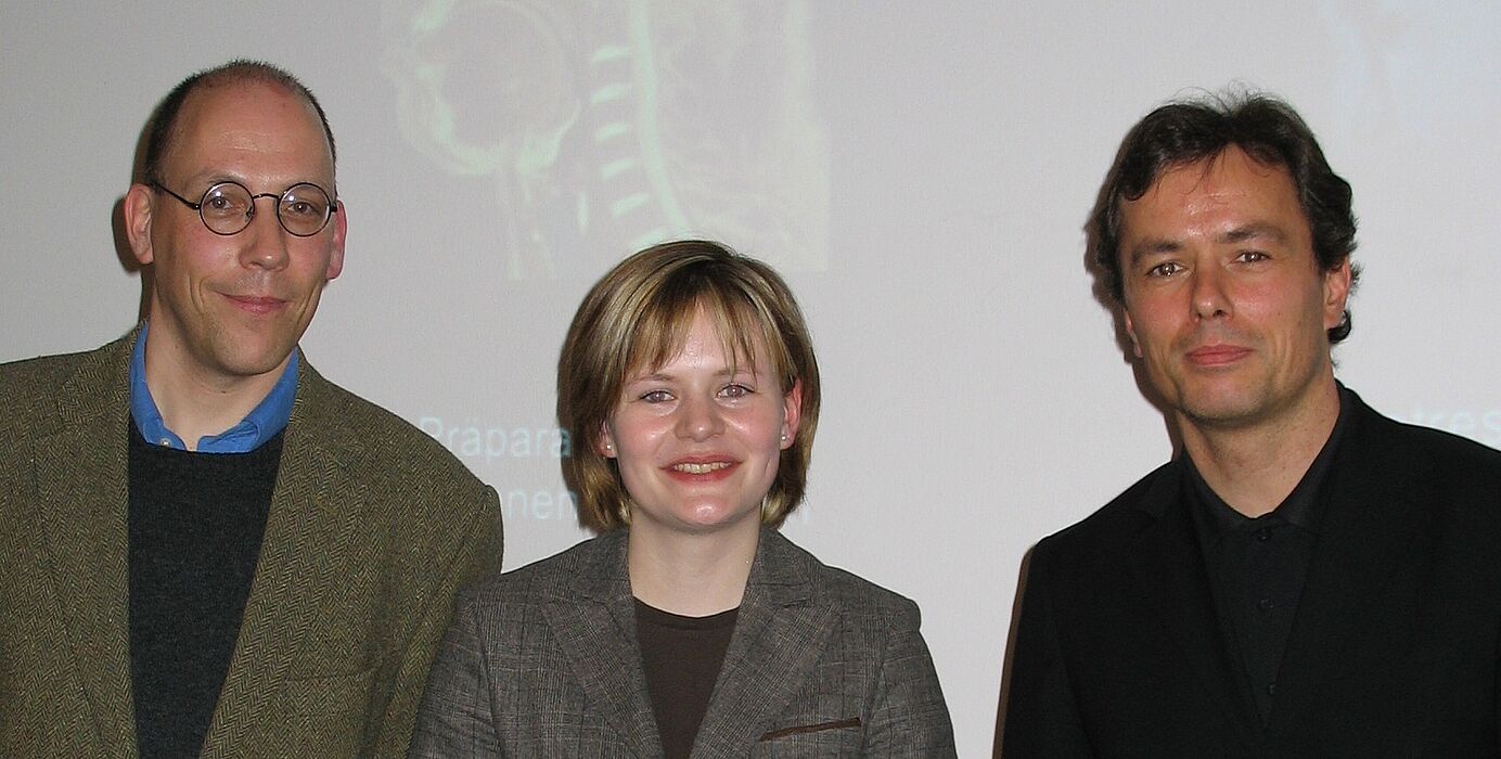Foto (Christiane Bernert): (v. li.): Dr. Dr. Sebastian Schuchmann, Dipl. Pädagogin Sandra Aßmann und Prof. Dr. Bardo Herzig