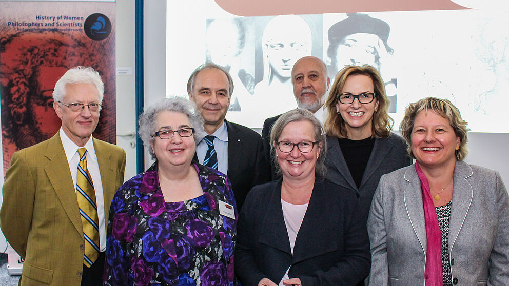 Foto (Universität Paderborn, Johannes Pauly): Die feierliche Eröffnung des Center „History of Women Philosophers and Scientists“ mit nationalen und internationalen Gästen.