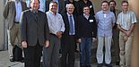 FOTO: (MARK HEINEMANN): Die Professoren des „AstroNet“ und die Vortragenden der „AstroNet“ Sommerschule. Eingeladen hatte ein Forscherteam um Prof. Dr. Michael Dellnitz (v. v. li.) aus dem Institut für Industriemathematik der Universität Paderbo