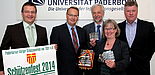 Foto (Universität Paderborn, Vanessa Dreibrodt): Wollen Studierende in Paderborn integrieren: Oberstleutnant Andreas Liedtke, Oberst Elmar Kloke, Vizepräsident Prof. Dr. Wilhelm Schäfer, Vizepräsidentin Simone Probst und Rendant Willy Steffens.