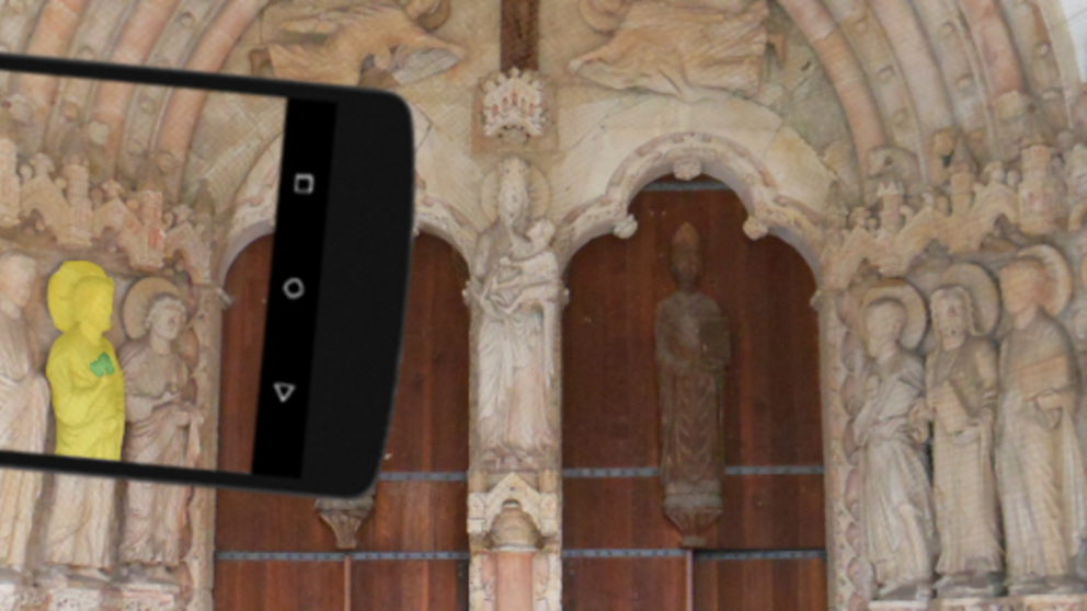 Foto (Universität Paderborn, Ariane Schmidt): Digitale Kulturwissenschaften - Augmented Reality: Im Lehr- und Forschungsprojekt ‚Historisches Paderborn’-App entwickeln Informatiker und Kulturwissenschaftler eine App zur Erkundung des historischen Pad