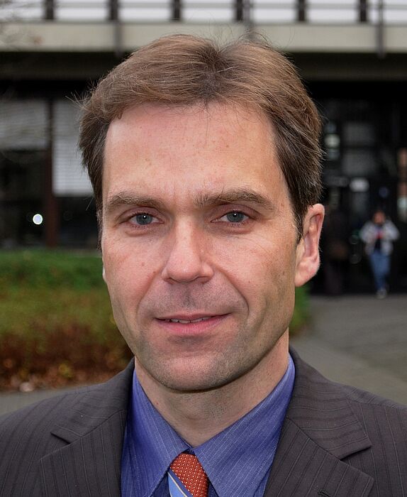 Foto (Universität Paderborn): Prof. Dr. Peter E. Fäßler von der Universität Paderborn