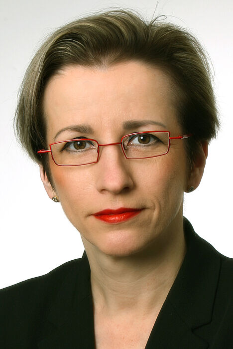 Foto (Universität Paderborn, Adelheid Rutenburges): Prof. Dr. Eva-Maria Seng