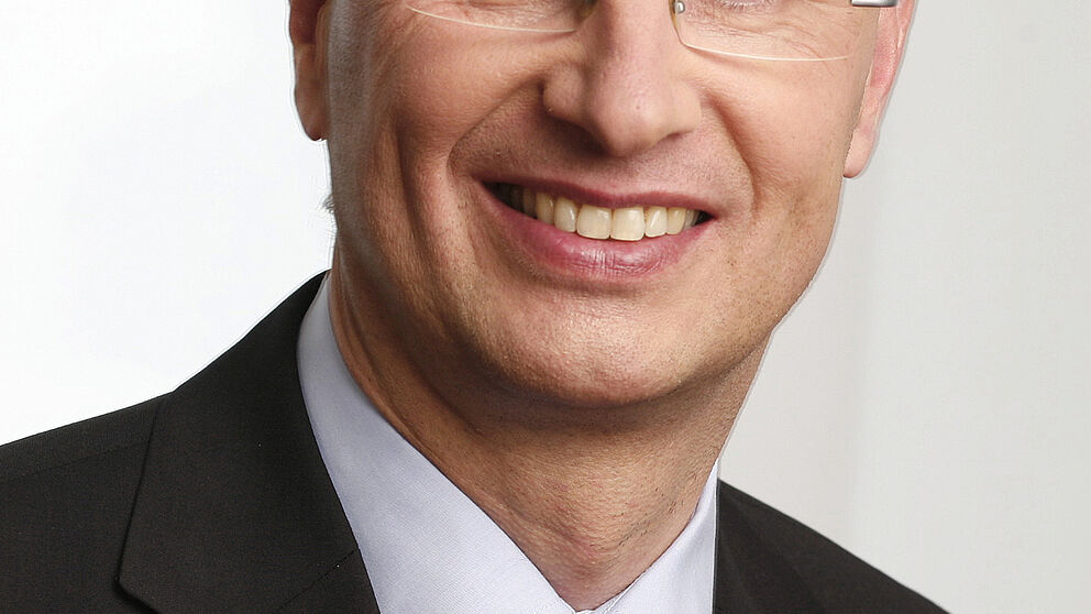 Foto (Siemens AG): Prof. Dr.-Ing. Gernot Spiegelberg ist Referent des Fakultätskolloquiums am 22. Mai.