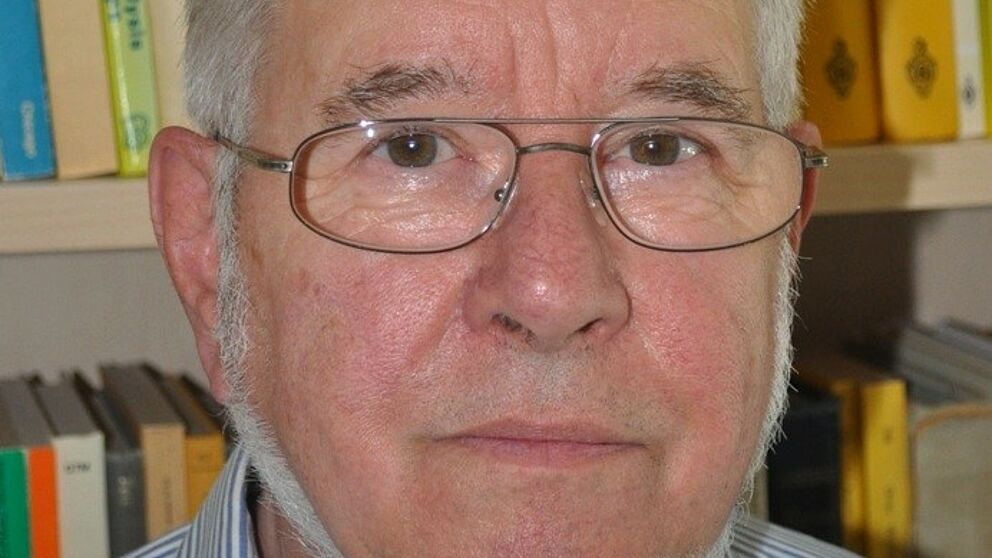 Foto (Universität Paderborn): Prof. Dr. Eberhard Kaniuth