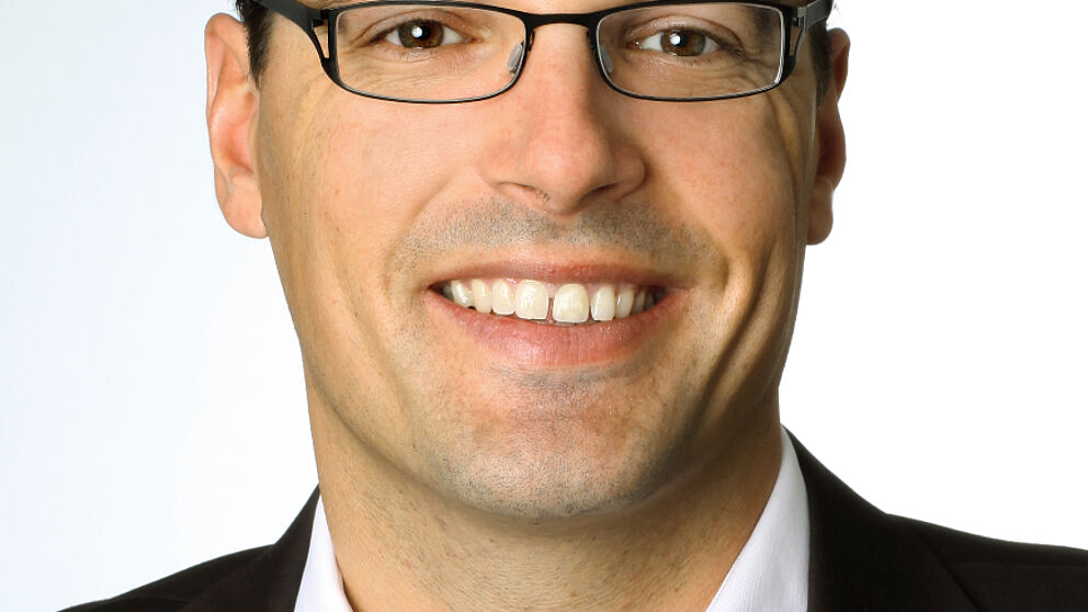 Foto (Universität Paderborn): Prof. Dr. Dennis Kundisch.