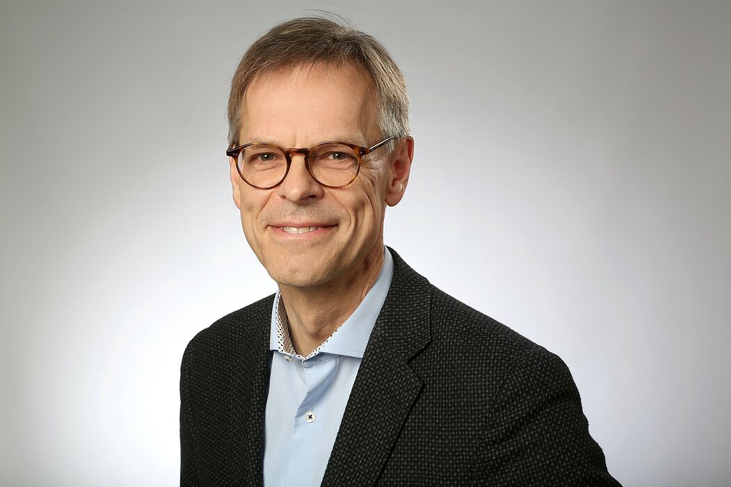 Foto (Theologische Fakultät Paderborn): Prof. Dr. Günter Wilhelms