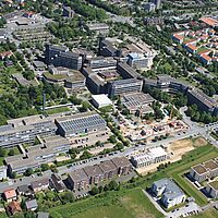 Luftbild Campus der Universität Paderborn, 4. Juni 2010, (Ansicht von Nordost)