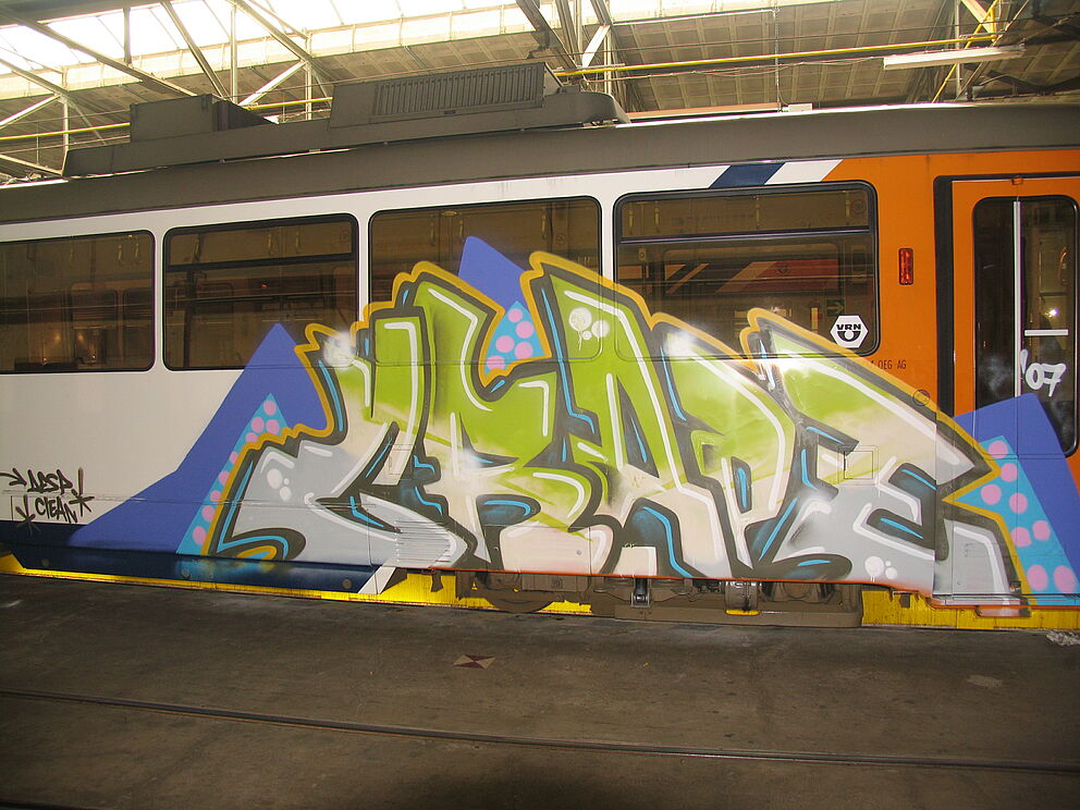 Graffiti CRAPE