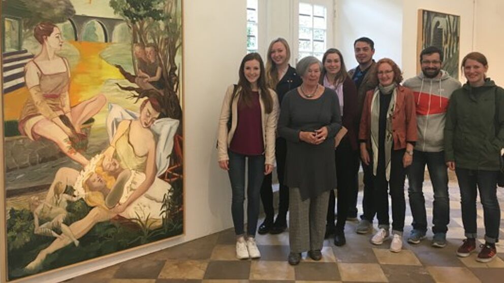 Foto: Die Gruppe Werkstatt Malerei mit Ursula Hoffmann. Vorstand Lippische Gesellschaft für Kunst ( H. Tomaszewski Copyright)