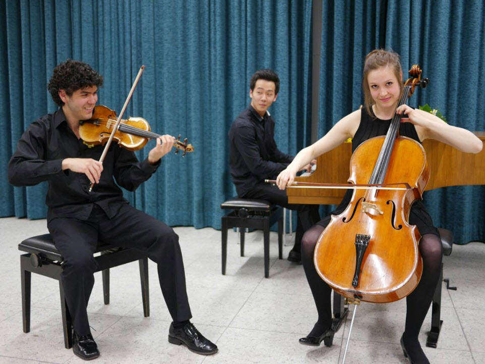 Trio Soohong Park, Klavier & Andrés Ramírez-Gastón, Violine & Jana Telgenbüscher, Violoncello