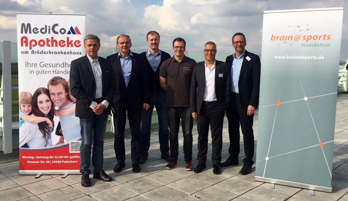 Foto: Die Referenten des Symposiums 2017 (v. l.): Prof. Dr. K.-M. Braumann, Prof. Dr. H. Hesker, PD Dr. W. Krutsch, I. Teich M.A., Dr. V. Scheer, Prof. Dr. C. Reinsberger.