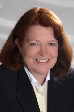 Foto (Universität Paderborn): Prof. Dr. Ruth Rustemeyer, Lehrbeauftragte für das Studium für Ältere.