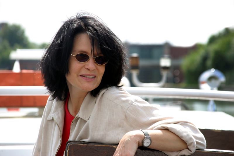 Foto (Philipp Czogalle, Universität Paderborn): Prof. Dr. Barbara Becker vom Institut für Medien­wissenschaften der Universität Paderborn verstarb am vergangenen Sonntag nach schwerer Krankheit.